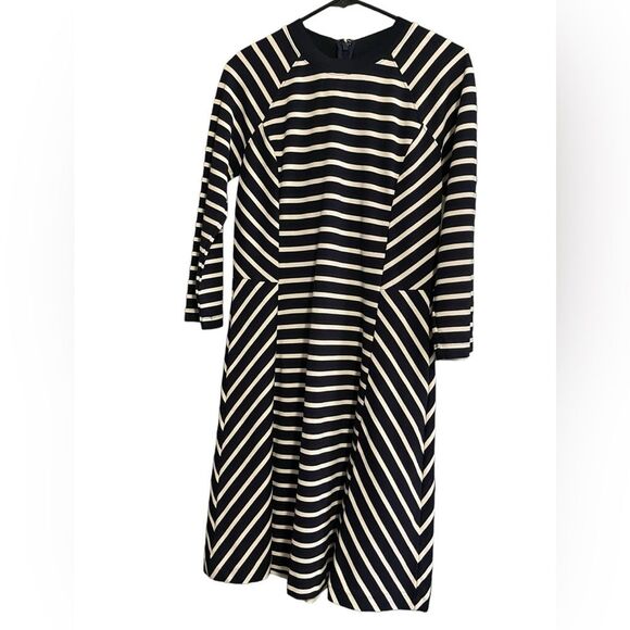 Classic Navy Blue & White Striped Long Sleeve Banana Republic Dress Size 8 - Picture 2 of 7